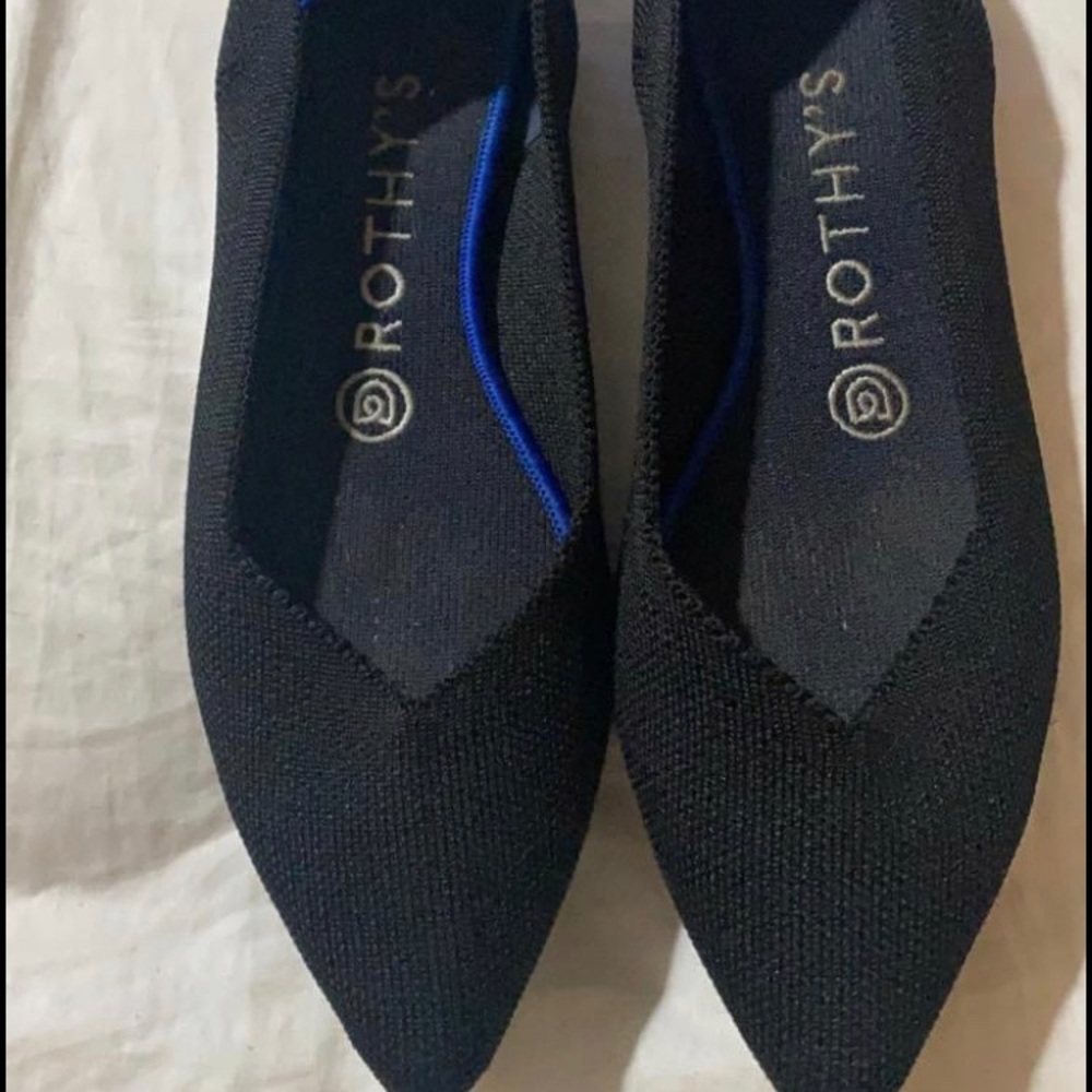 Rothys points black sz 7.5